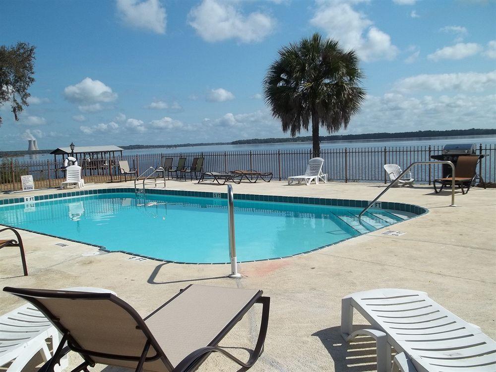 Crystal Cove Riverfront Resort Palatka Zewnętrze zdjęcie